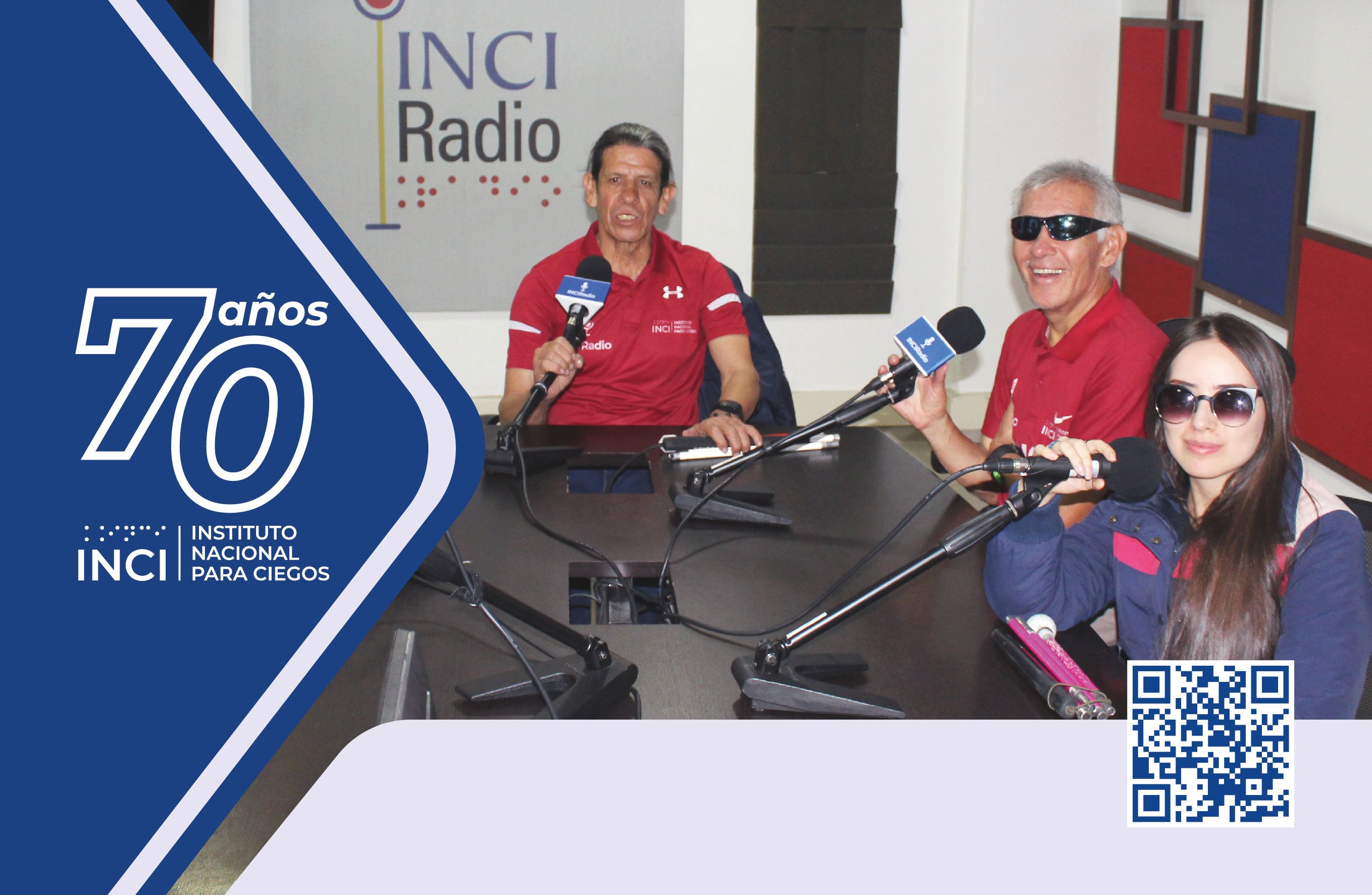 Participantes de programa en la cabina de INCIRadio. - INCIRadio llega a todo el país uniendo a los ciegos de Colombia.