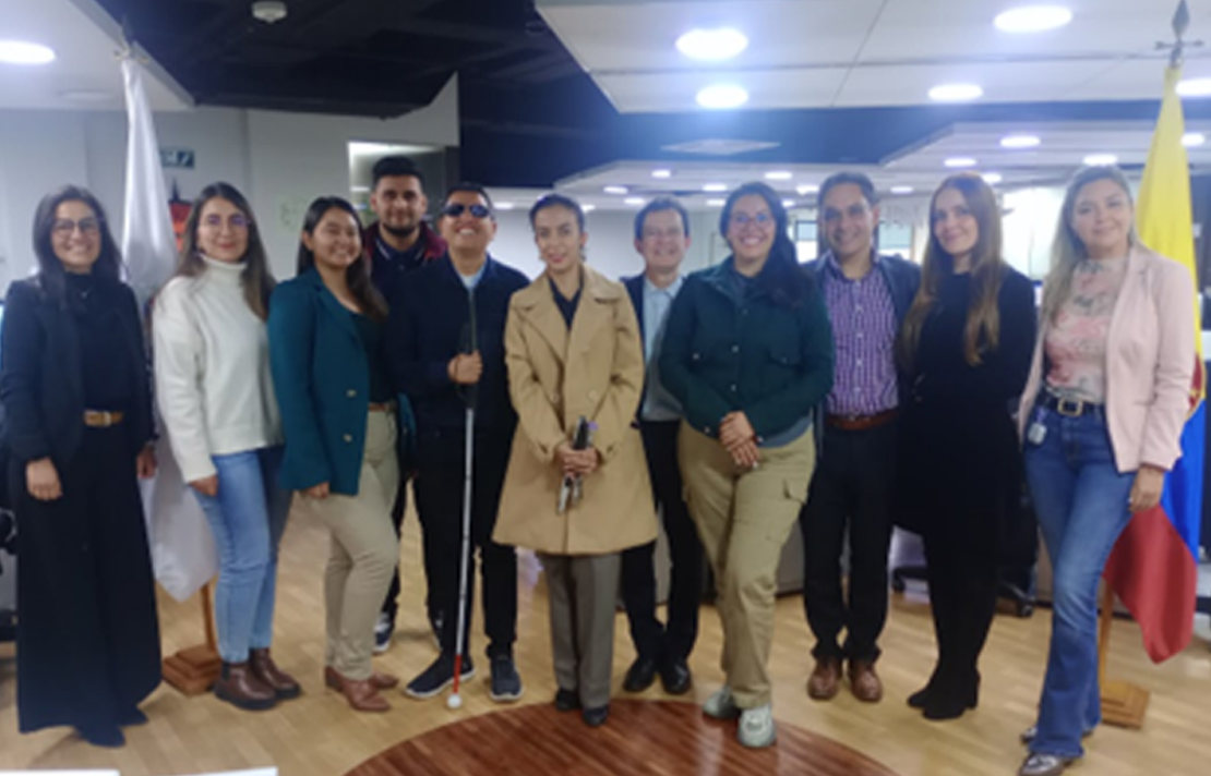 Funcionarios del INCI, acompañados de funcionarios de entidades públicas