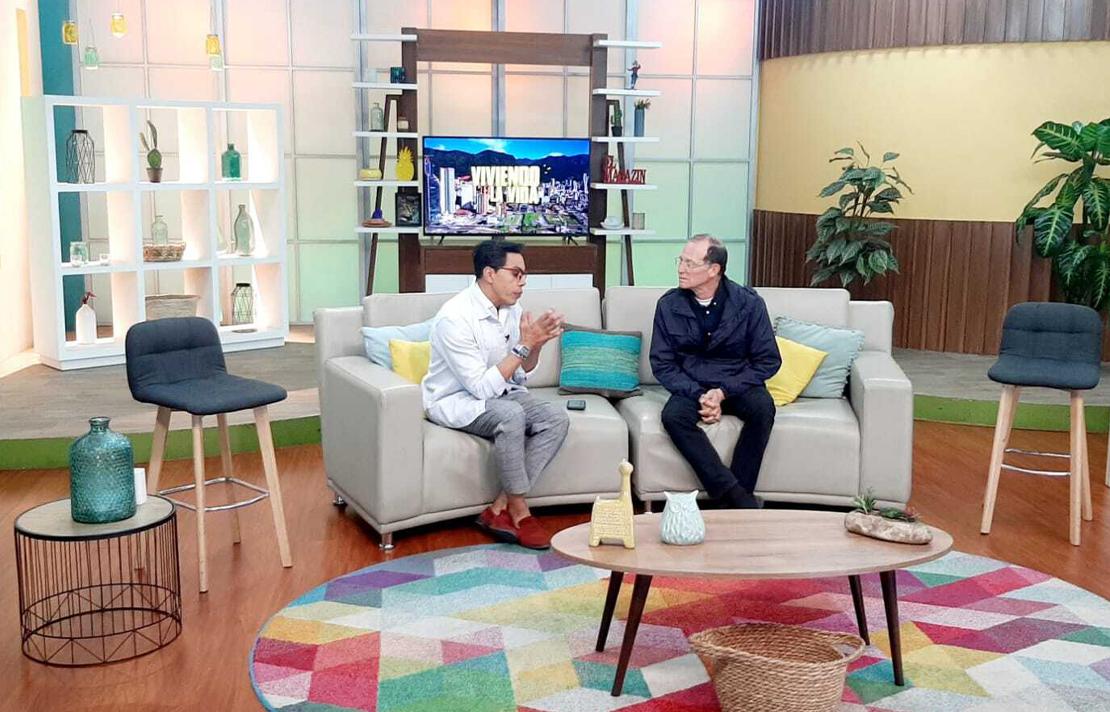El canal TeleAmiga en su programa “Viviendo la vida” invitó a Enrique King, profesional del INCI para conversar sobre el manejo psicológico ante un diagnóstico de ceguera y el enfoque integral que abarca lo individual,  familiar y social