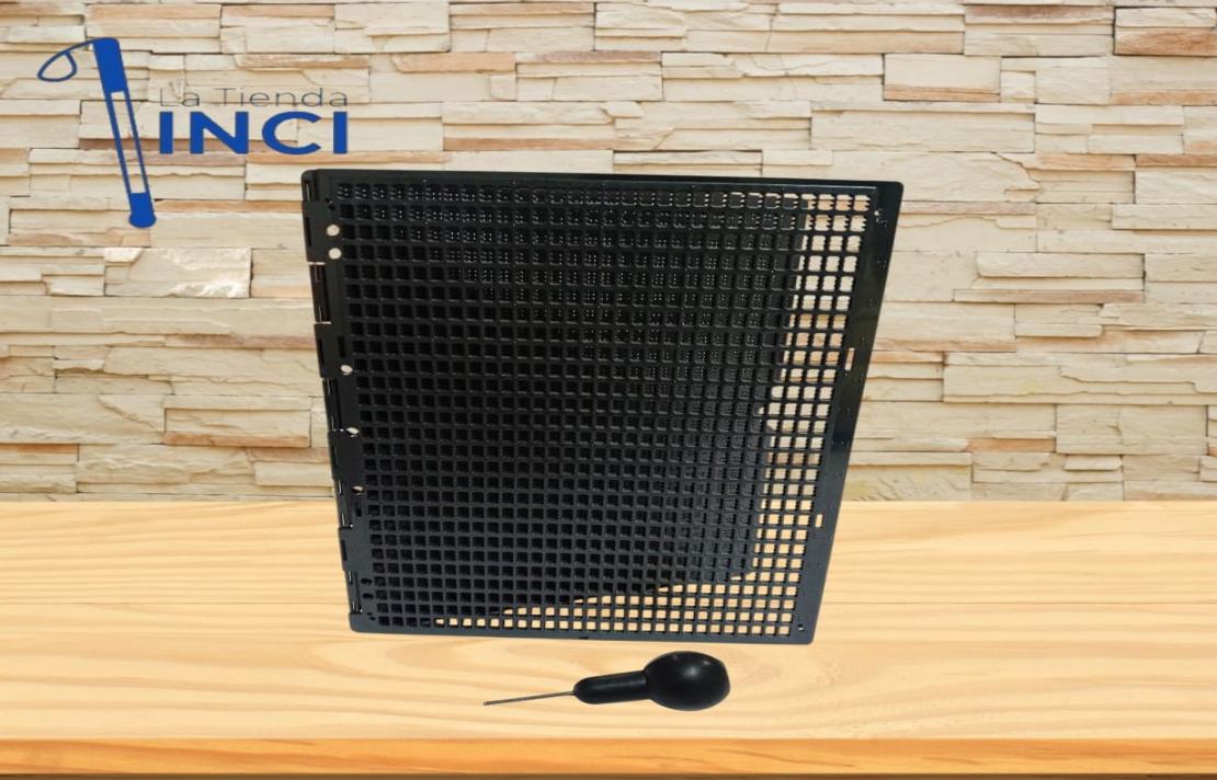 pizarra_plastica_27_x_30_cajetines_incluye_punzon