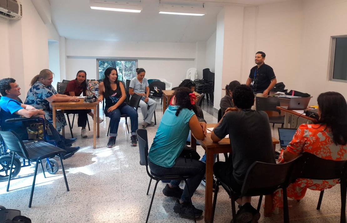 Fotografía de la visita realizada a diferentes entidades del departamento del Huila