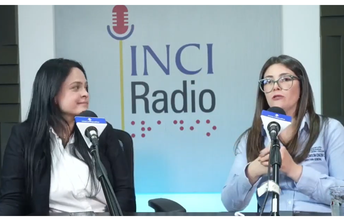 Julieth Hernández, presentadora de la Rendición de Cunetas INCI 2025, acompañada por Andrea Carolina Chacón, Directora del INCI, durante el cierre de la transmisión de este espacio Institucional