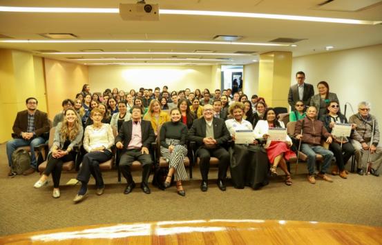 Asistentes al Foro Nacional de Baja Visión y Rehabilitación Visual