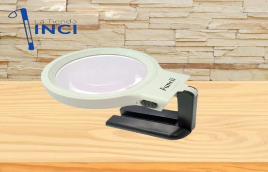 lupa_con_soporte_e_iluminacion_2x