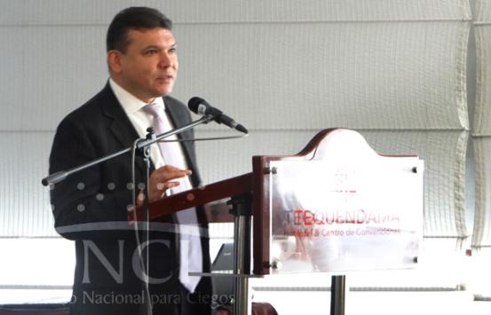 Director habla en el desayuno de empresarios Director habla en el desayuno de empresarios