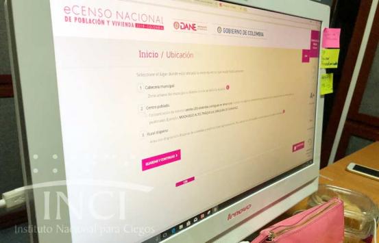 Página Ecenso en una pantalla de computador