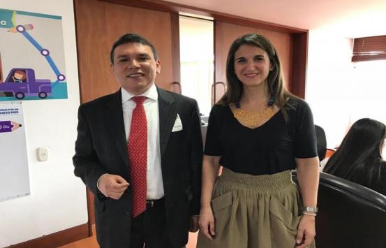 Fotografía del director del INC, doctor Carlos Parra Dussan, en compañía de la Ministra de Educación Nacional, Yaneth Giha Tovar